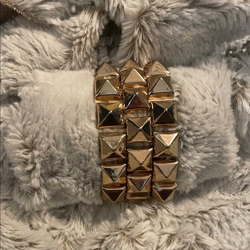 Rose Gold Pyramid Stud Bracelet